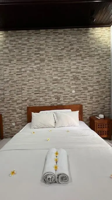 Tiny Villa Kerobokan Seminyak