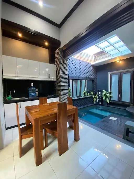 Holiday home Tiny Villa Kerobokan Seminyak Indonesia