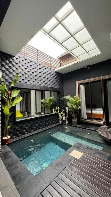 Tiny Villa Kerobokan Seminyak Holiday home